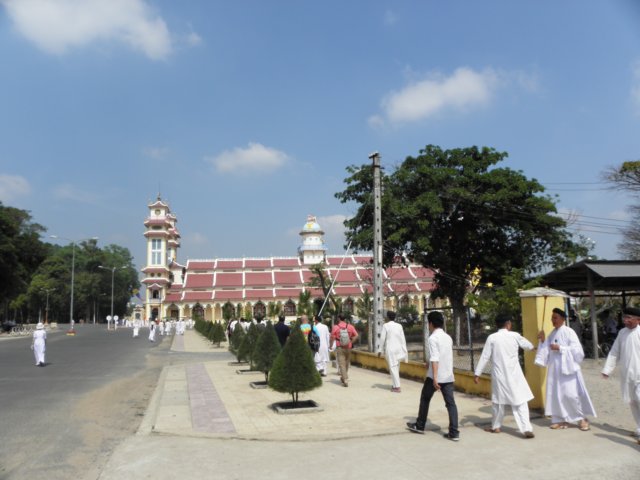 vietnam2010cuchielaocai.jpg