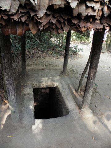 vietnam2010cuchielaocai26.jpg