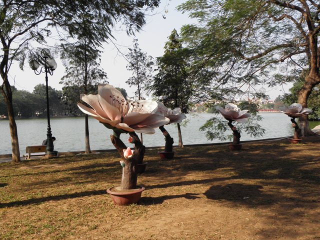 vietnam2010hanoi111.jpg