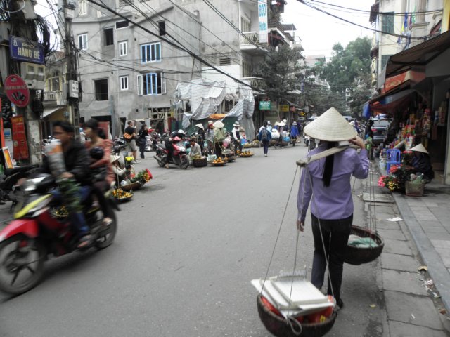 vietnam2010hanoi13.jpg