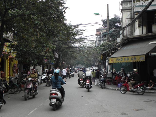 vietnam2010hanoi2.jpg