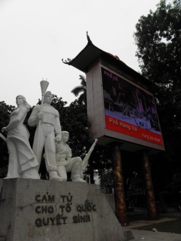 vietnam2010hanoi25.jpg