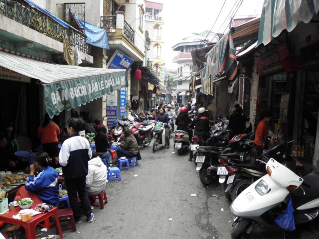 vietnam2010hanoi35.jpg