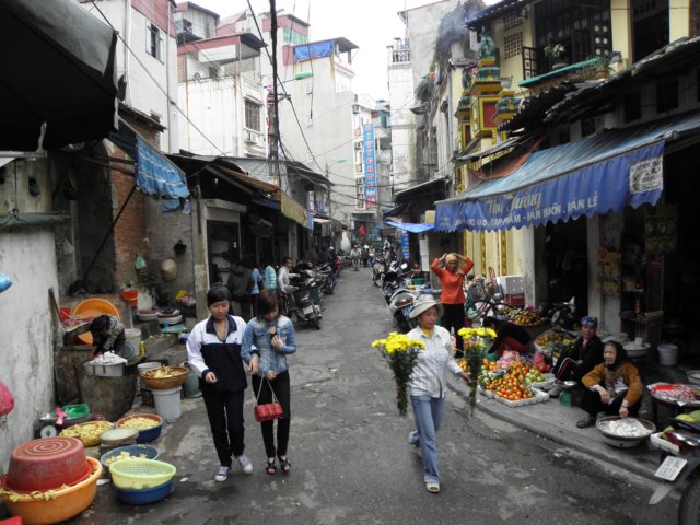 vietnam2010hanoi36.jpg