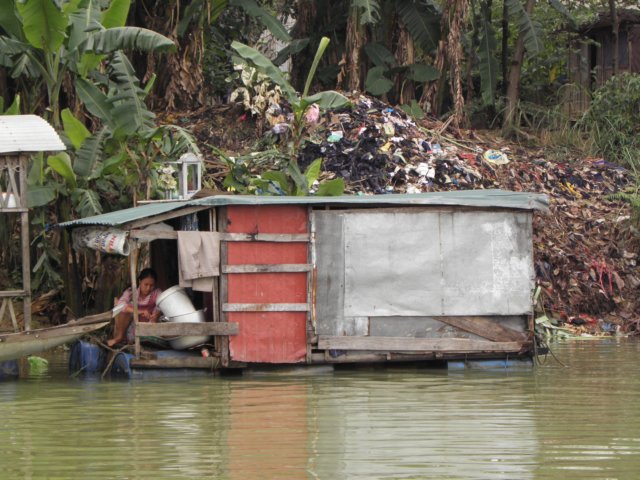 vietnam2010hu12.jpg