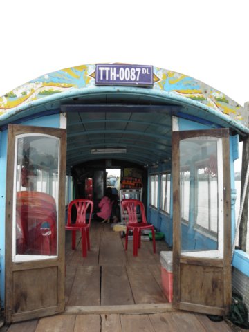 vietnam2010hu26.jpg