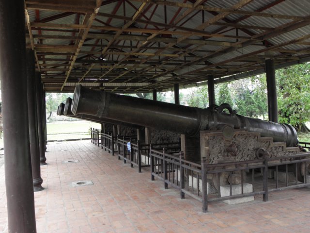 vietnam2010hu34.jpg
