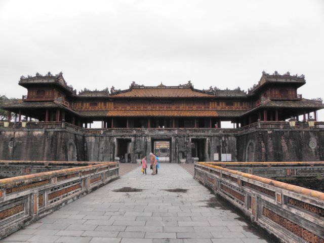 vietnam2010hu37.jpg