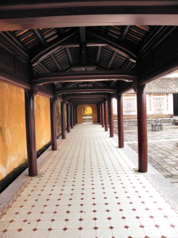 vietnam2010hu43.jpg