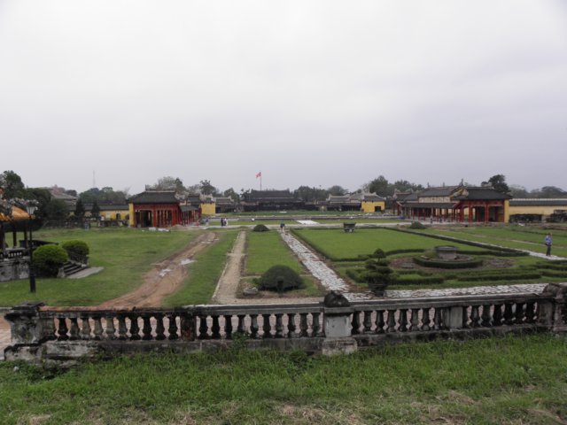 vietnam2010hu51.jpg