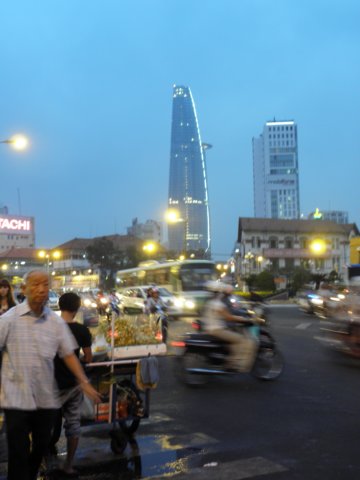 vietnam2010saigon23.jpg