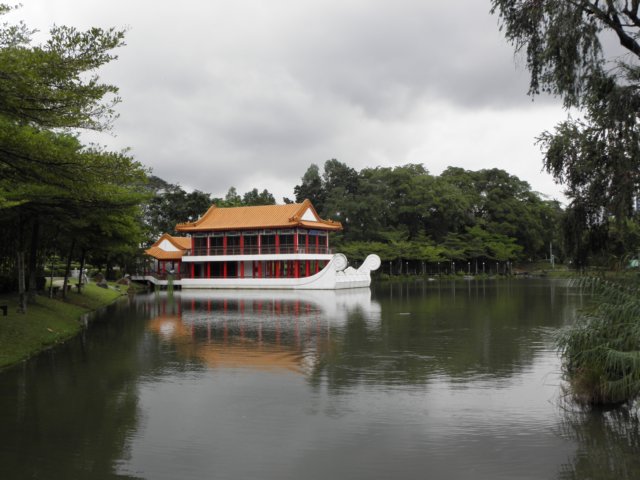 vietnam2010singapore121.jpg